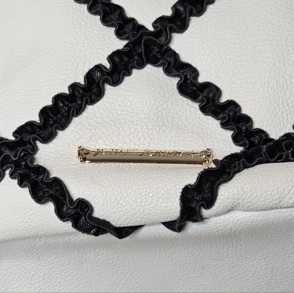 Betsey Johnson Black and White Bow Bag with Makeup Pouch - Picture 8 of 16